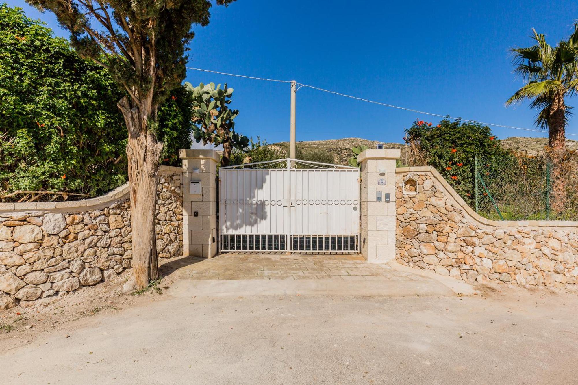 Villa Authentic Sicilian Charm, Pool, Sea View, Wi-Fi & Parking Avola Exterior foto
