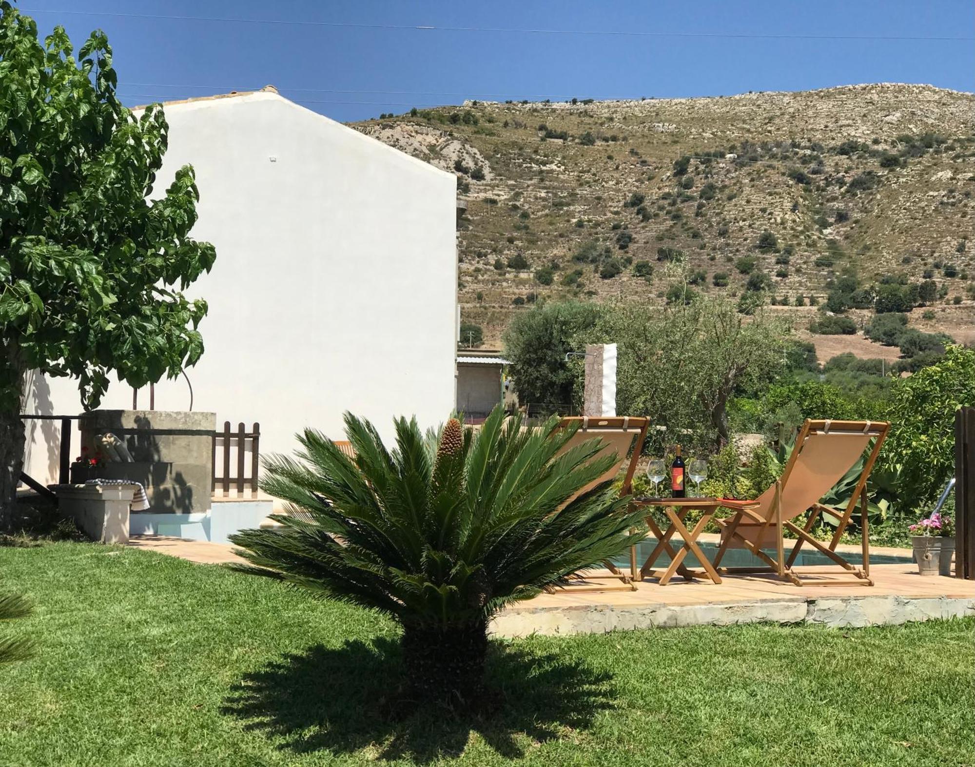 Villa Authentic Sicilian Charm, Pool, Sea View, Wi-Fi & Parking Avola Exterior foto
